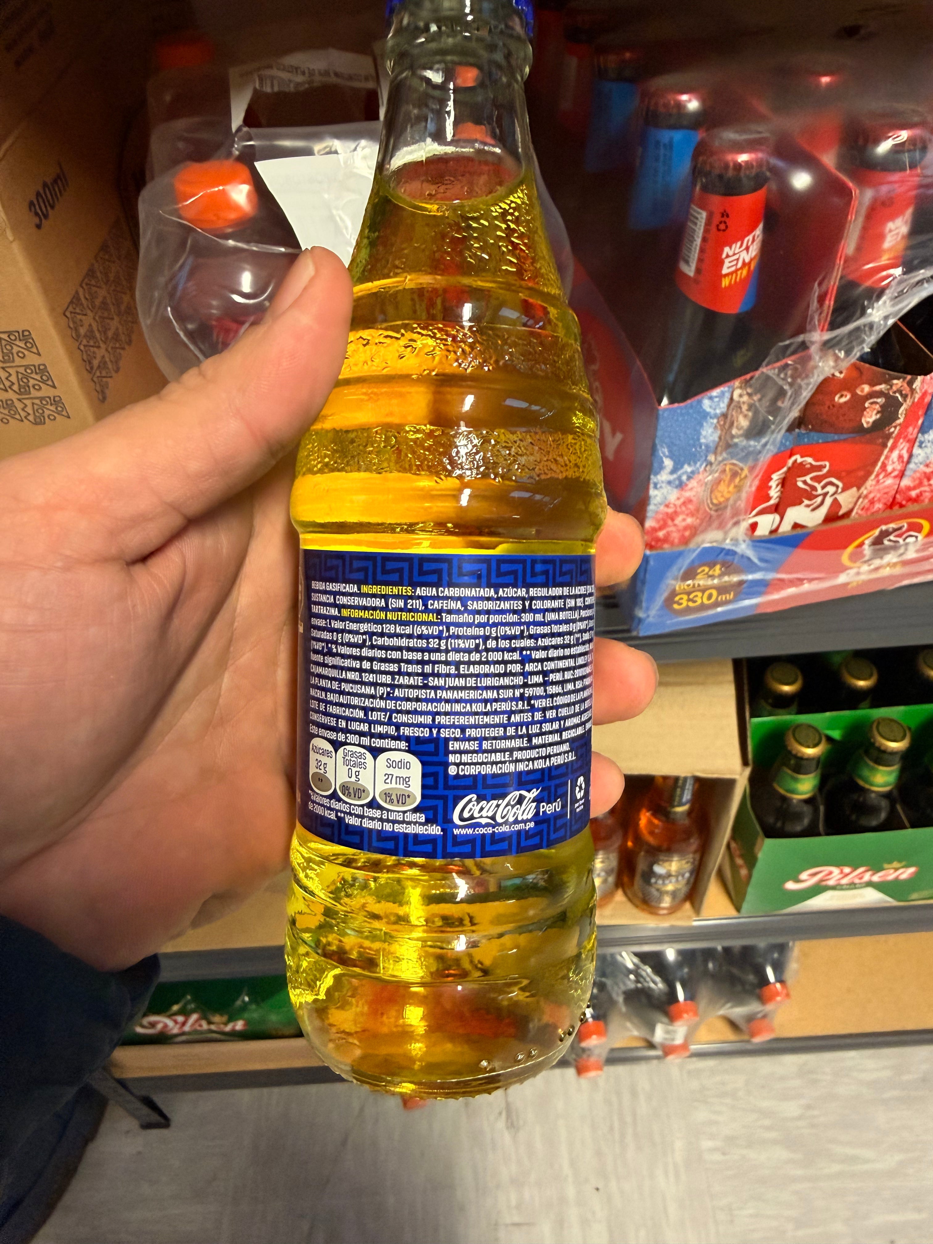 Inca Kola 300ml Glass Bottle / Inca Kola Botella de Vidrio 300 ml